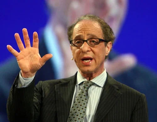 Ray Kurzweil de Google dice que los humanos tendrán cerebros ‘híbridos’ impulsados por la nube para 2030